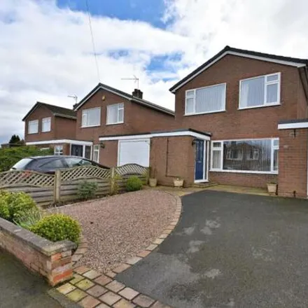Buy this 3 bed house on Meadowcroft in Higher Kinnerton, CH4 9AY