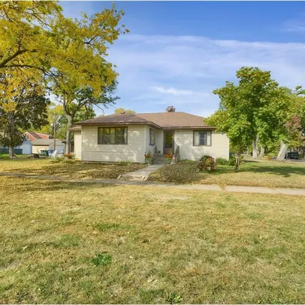Buy this 3 bed house on 2001 Victory Memorial Drive in Minneapolis, MN 55412