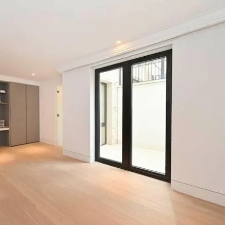 Image 6 - 4-13 Little Chester Street, London, SW1X 7AS, United Kingdom - Townhouse for rent