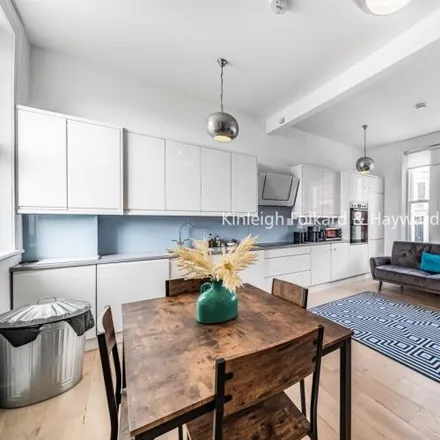 Rent this 1 bed apartment on 9 Belsize Park Mews in London, NW3 5BL