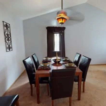 Buy this 3 bed apartment on 273 West Daisy Circle in Hamlins, Romeoville