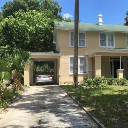 Buy this 4 bed house on 111 North Stone Street in DeLand, FL 32720