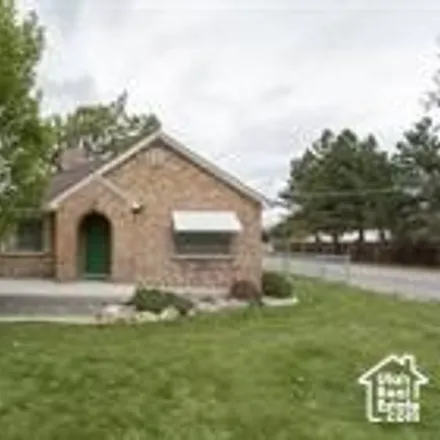 Rent this 3 bed house on 13782 Shadow Mountain Lane in Draper, UT 84020