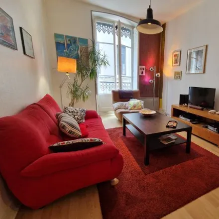 Rent this 3 bed apartment on Grenoble in Secteur 2, FR