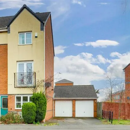 Buy this 4 bed townhouse on Jensen Way in Bulwell, NG5 1QP