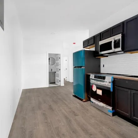 Rent this 2 bed apartment on 281 Bergen Street in Newark, NJ 07103
