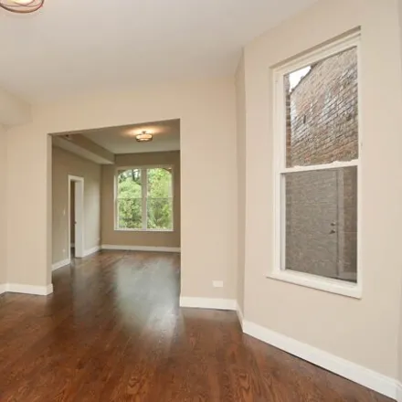 Image 8 - 2637 West Potomac Avenue, Chicago, IL 60622, USA - House for rent