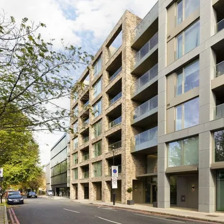 Rent this 2 bed apartment on Charing Cross in London, SW1A 2DX