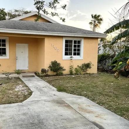 Buy this 3 bed house on 1184 Highview Road in Boynton Beach, FL 33462