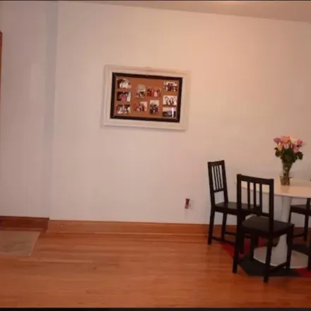 Image 3 - 3762 North Kenmore Avenue, Chicago, IL 60613, USA - Apartment for rent