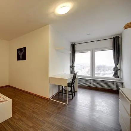 Rent this 5 bed room on König-Karl-Straße 84 in 70372 Stuttgart, Germany