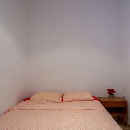 Image 4 - Carrer de Santiago Apòstol, 08903 l'Hospitalet de Llobregat, Spain - Apartment for rent