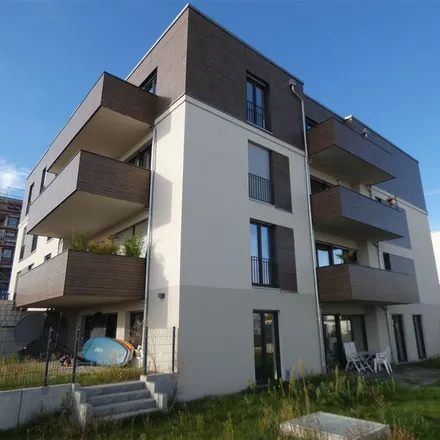 Rent this 4 bed apartment on Leipziger Straße 164 in 04442 Zwenkau, Germany
