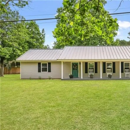 Buy this 3 bed house on 6809 GA Highway 17 South in Effingham County, GA 31302