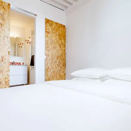 Rent this 1 bed apartment on 7 Quai Jules Courmont in 69002 Lyon 2e Arrondissement, France