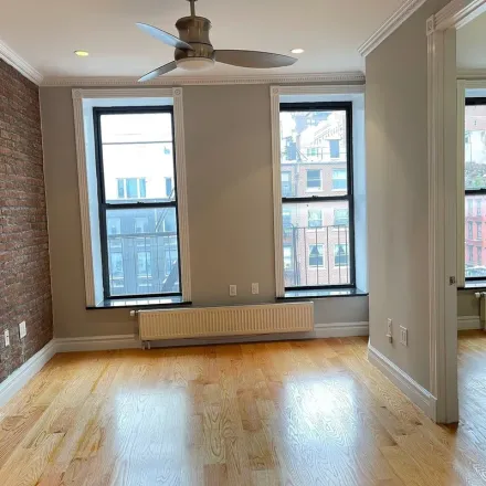 Image 3 - 405 East 14th Street, New York, NY 10009, USA - Apartment for rent