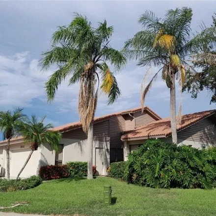 Rent this 2 bed house on 3975 Wilshire Drive in Sarasota County, FL 34238