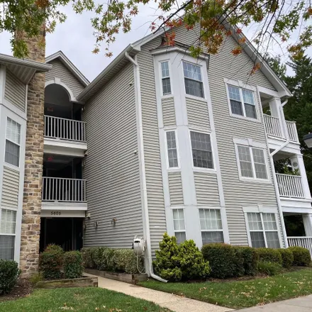 Buy this 2 bed condo on 5606 Willoughby Newton Drive in Centreville Farms, Centreville