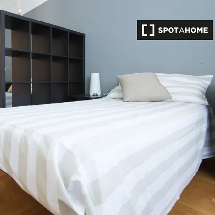 Rent this 5 bed room on Bruno Mattioli Parrucchiere in Via Teodosio 56, 20131 Milan MI