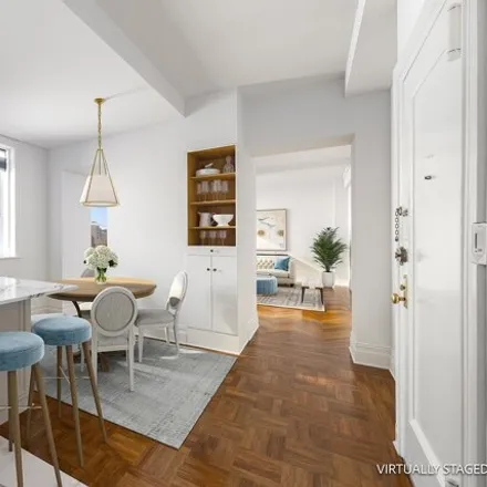 Image 3 - 156 East 79th Street, New York, NY 10075, USA - Apartment for sale