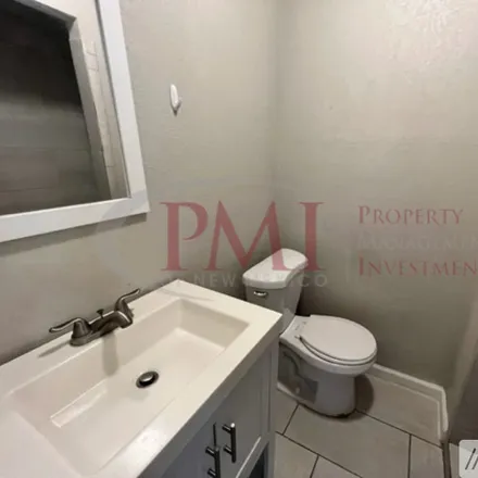 Image 9 - 450 W Picacho Ave, Unit #1.5 - Apartment for rent