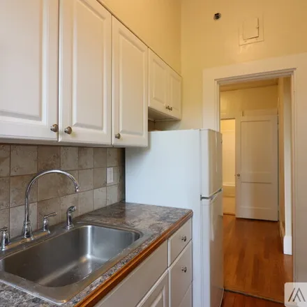 Image 5 - 1477 Beacon St, Unit 35 - Apartment for rent