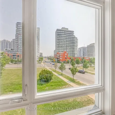 Image 8 - The Boulevard, 188 Doris Avenue, Toronto, ON M2N 6Z5, Canada - Apartment for rent