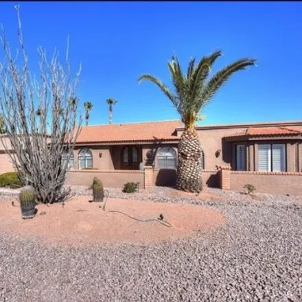 Rent this 4 bed house on 10626 North Indian Wells Drive in Fountain Hills, AZ 85268