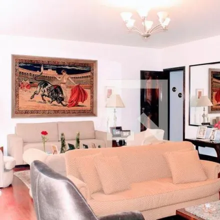 Buy this 4 bed apartment on Rua dos Goitacazes in Centro, Belo Horizonte - MG