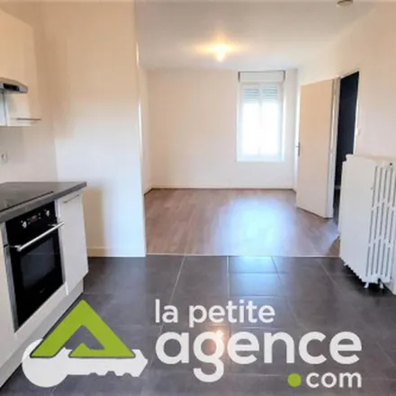 Rent this 2 bed apartment on 2 Allée Lucie Aubrac in 03100 Montluçon, France