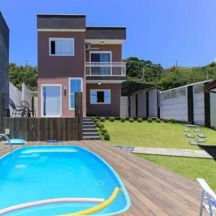 Buy this 3 bed house on Rua Doutor Gregório Costa in Bosque, Pindamonhangaba - SP