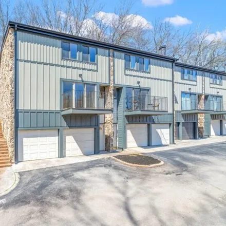 Buy this 2 bed condo on 1814 Cherokee Bluff Drive in Knoxville, TN 37920