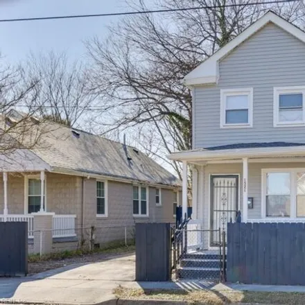 Buy this 3 bed house on 1521 Vine Street in Norfolk, VA 23523