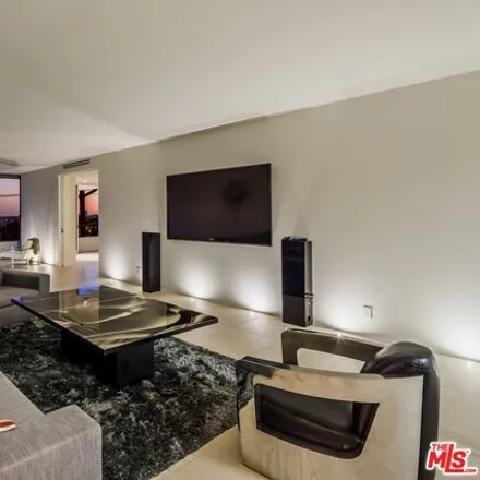 Image 3 - Sunset Marquis, 1200 Alta Loma Road, West Hollywood, CA 90069, USA - Condo for sale