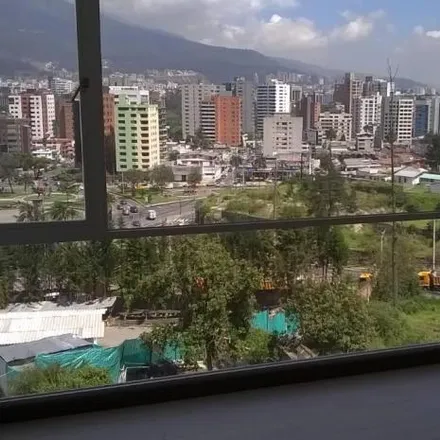 Image 1 - Banco Pichincha, Avenida la Coruña, 170107, Quito, Ecuador - Apartment for sale