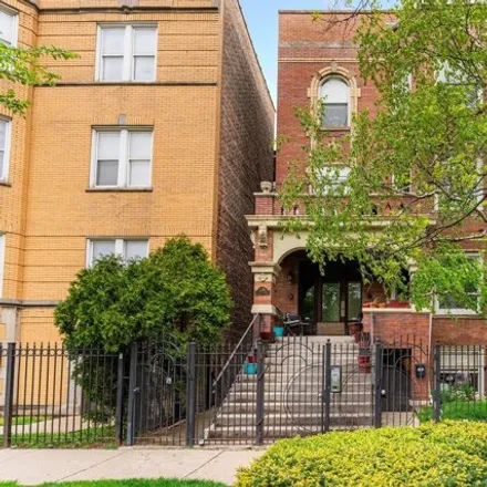 Image 1 - 3316 West Palmer Street, Chicago, IL 60639, USA - Condo for sale