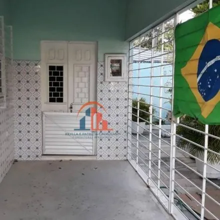 Rent this 3 bed house on Rua Dez de Julho 389 in Boa Viagem, Recife - PE