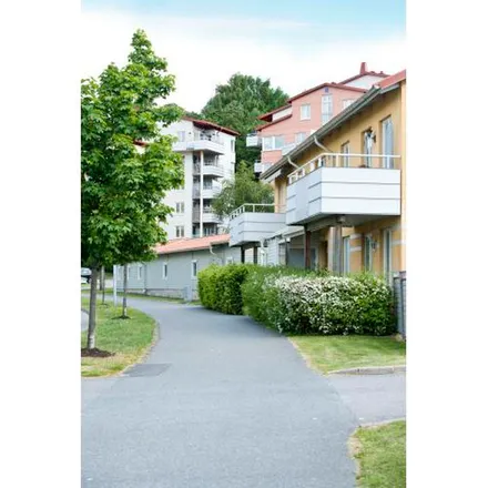 Rent this 3 bed apartment on Eklanda Skog 8 in 431 49 Mölndals kommun, Sweden