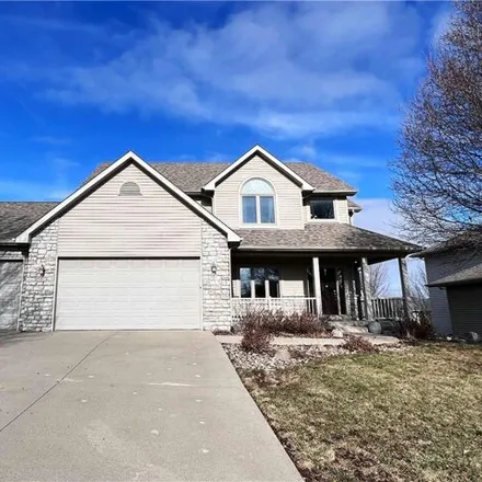 Buy this 5 bed house on 9517 Woodland Drive in Johnston, IA 50131
