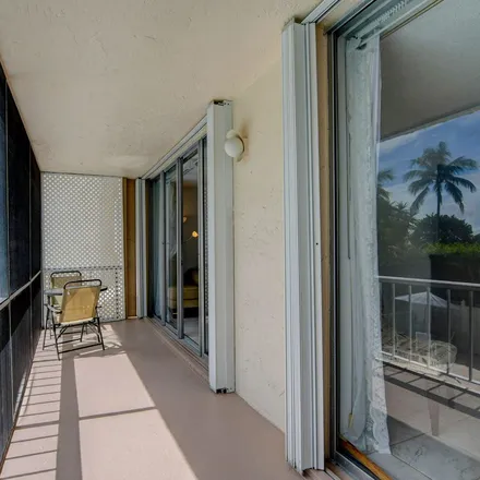 Image 8 - 3567 South Ocean Boulevard, South Palm Beach, Palm Beach County, FL 33480, USA - Apartment for rent