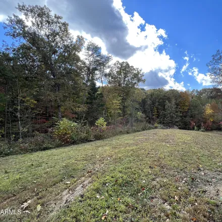 Buy this studio house on 1419 Reagan Valley Road in Monroe County, TN 37385