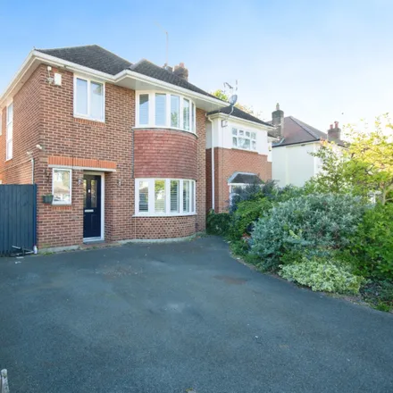 Buy this 3 bed house on Bradpole Road