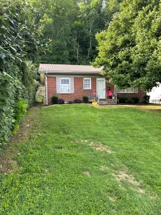 Image 1 - 271 5th Street, Paintsville, KY 41240, USA - House for sale