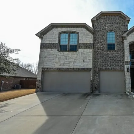 Buy this 5 bed house on 488 Ashlawn Drive in Midlothian, TX 76065