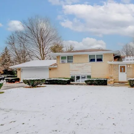 Buy this 3 bed house on 14323 McCarthy Road in Lemont, IL 60439