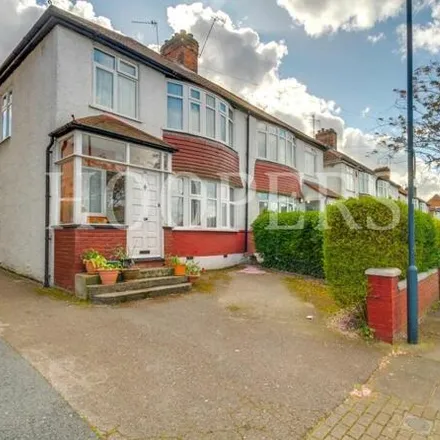 Buy this 3 bed duplex on Chartley Avenue in London, London