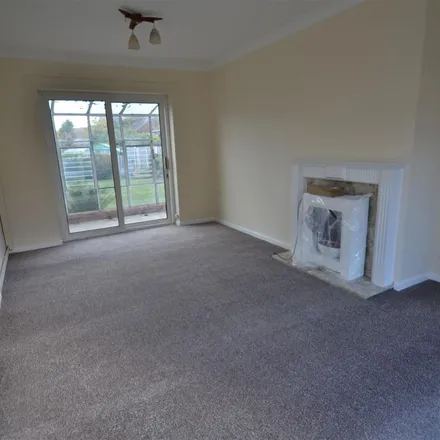 Rent this 1 bed townhouse on Sycamore Grove in Old Cantley, DN4 6NX