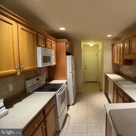 Image 7 - 3296 Shellers Bend, State College, PA 16801, USA - Condo for sale