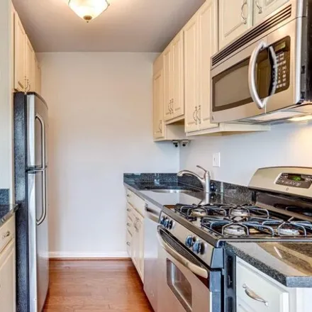 Rent this 2 bed apartment on Cavendish Condominium Complex - Building 1300 in 1300 South Arlington Ridge Road, Arlington