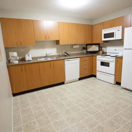 Image 3 - 2 Langevin Road, Fort McMurray, AB T9K 1Y8, Canada - Apartment for rent